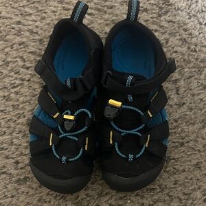 EUC KEEN Kids' Seacamp CNX water sandals size 1